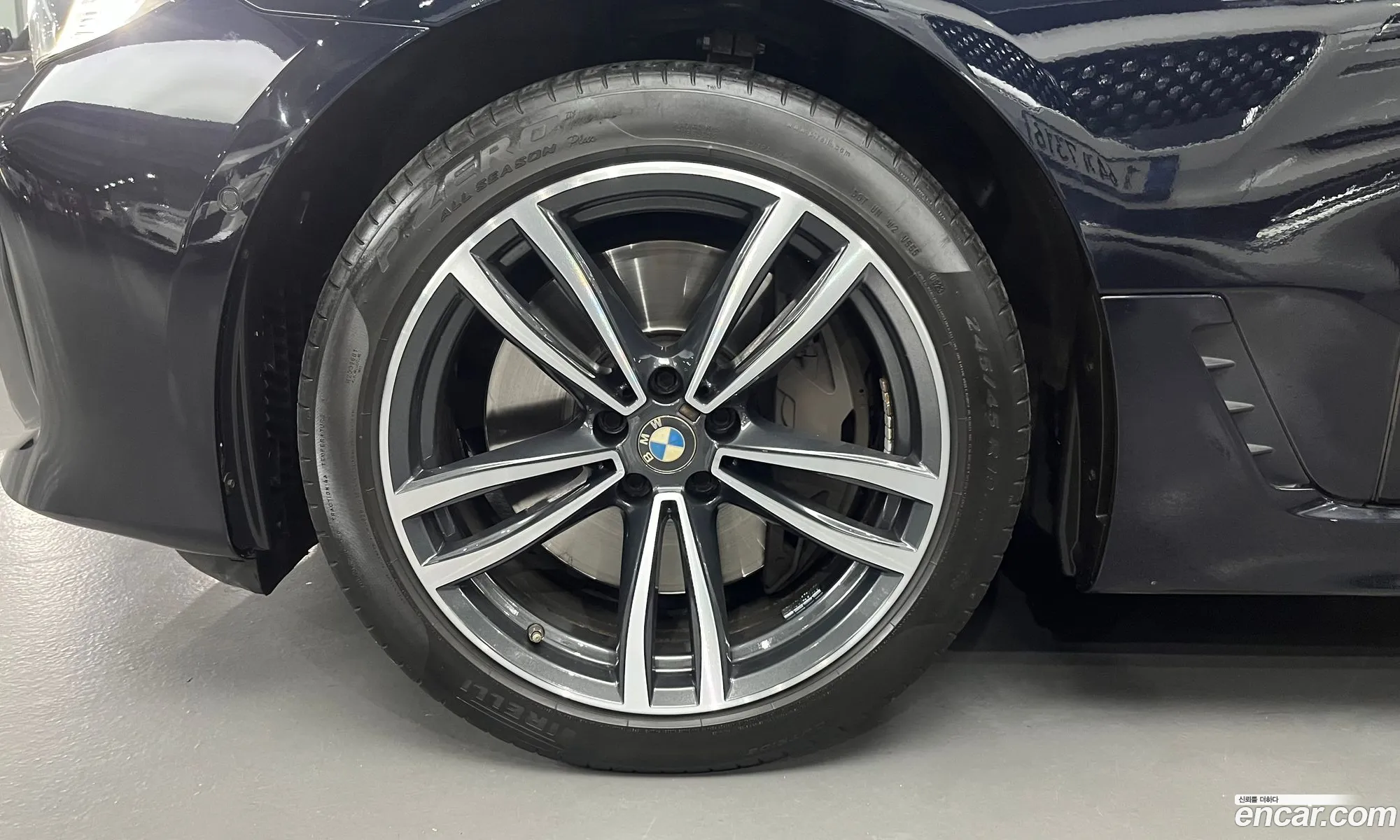 BMW 6 Series GT 2021 — 14