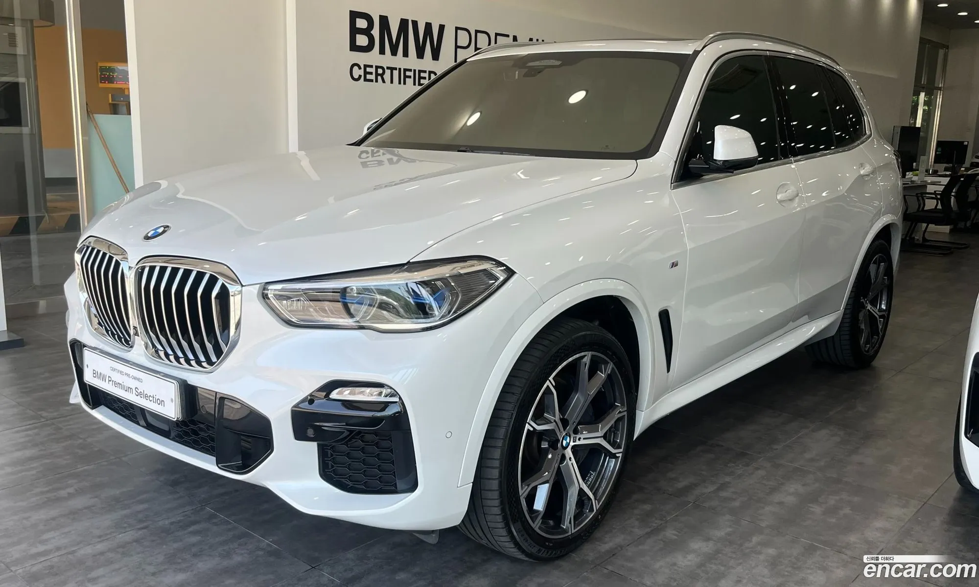 BMW X5 2021 — 11