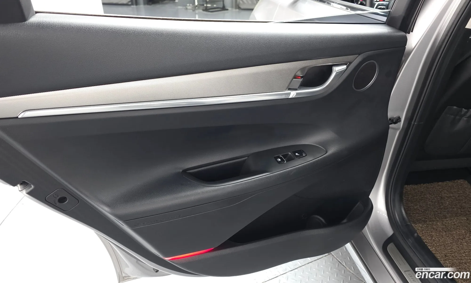 Hyundai Grandeur IG 2020 — 25