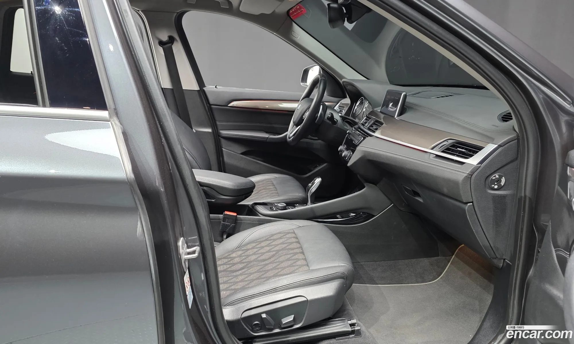 BMW X1 2021 — 18