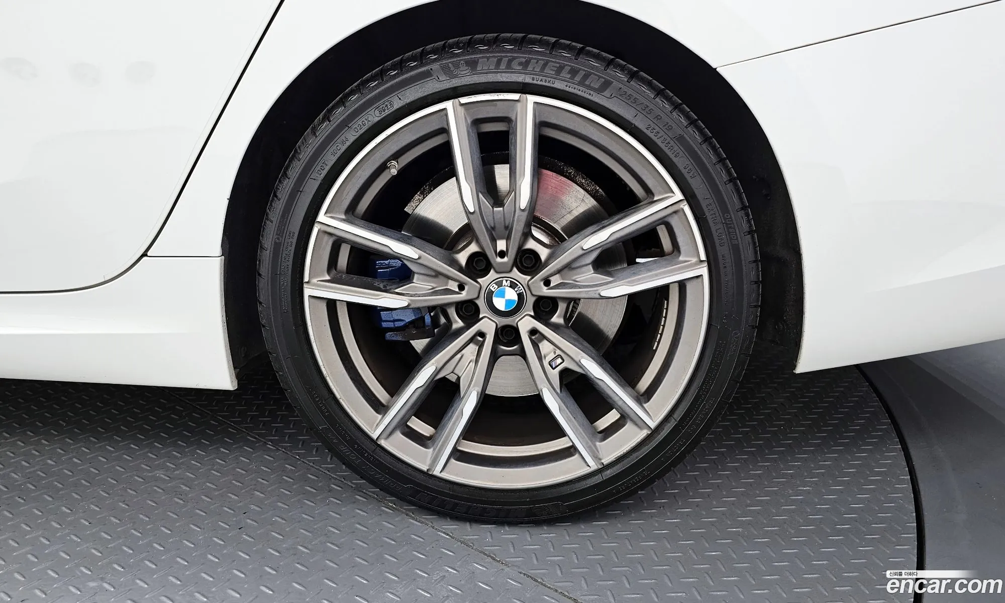 BMW 3 Series 2021 — 20