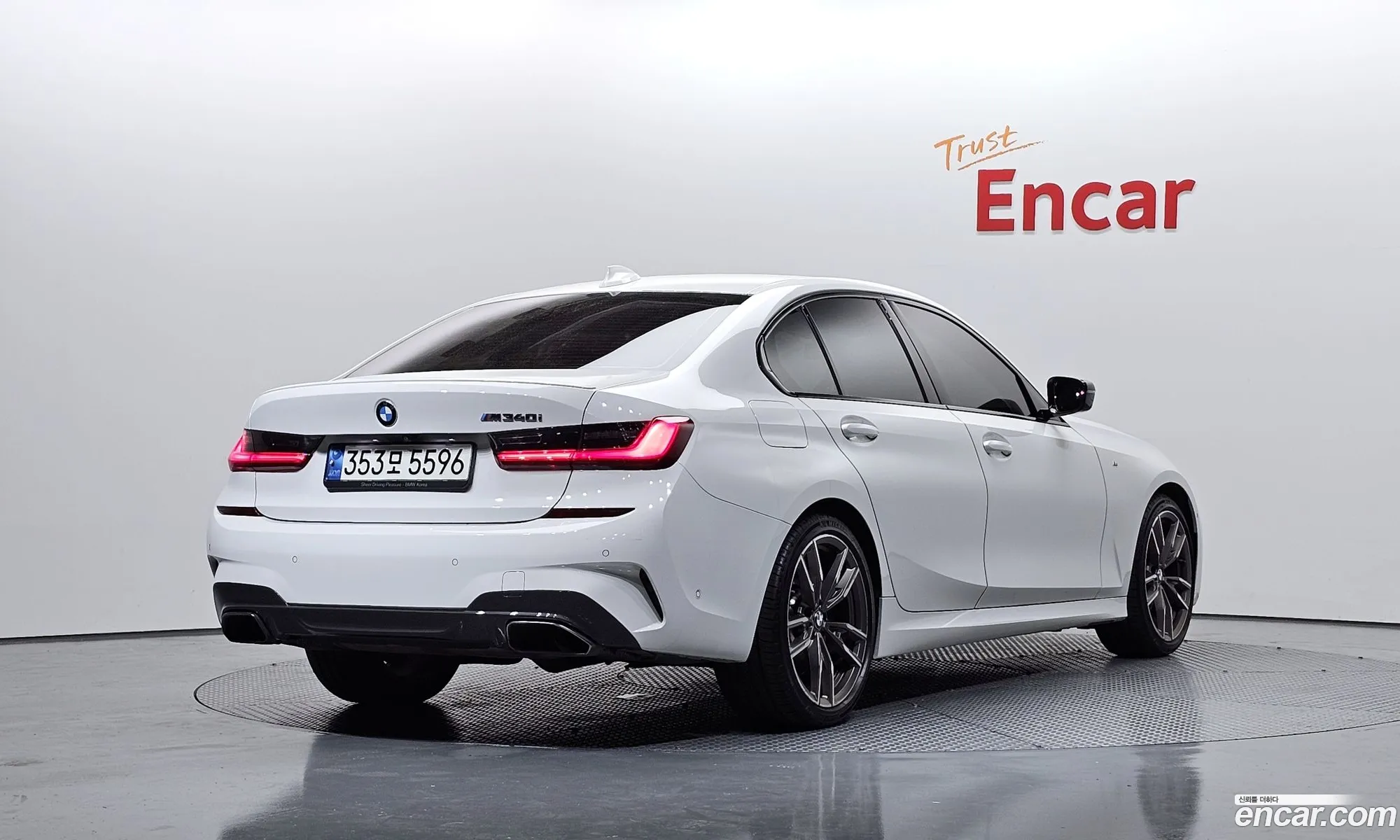 BMW 3 Series 2021 — 14