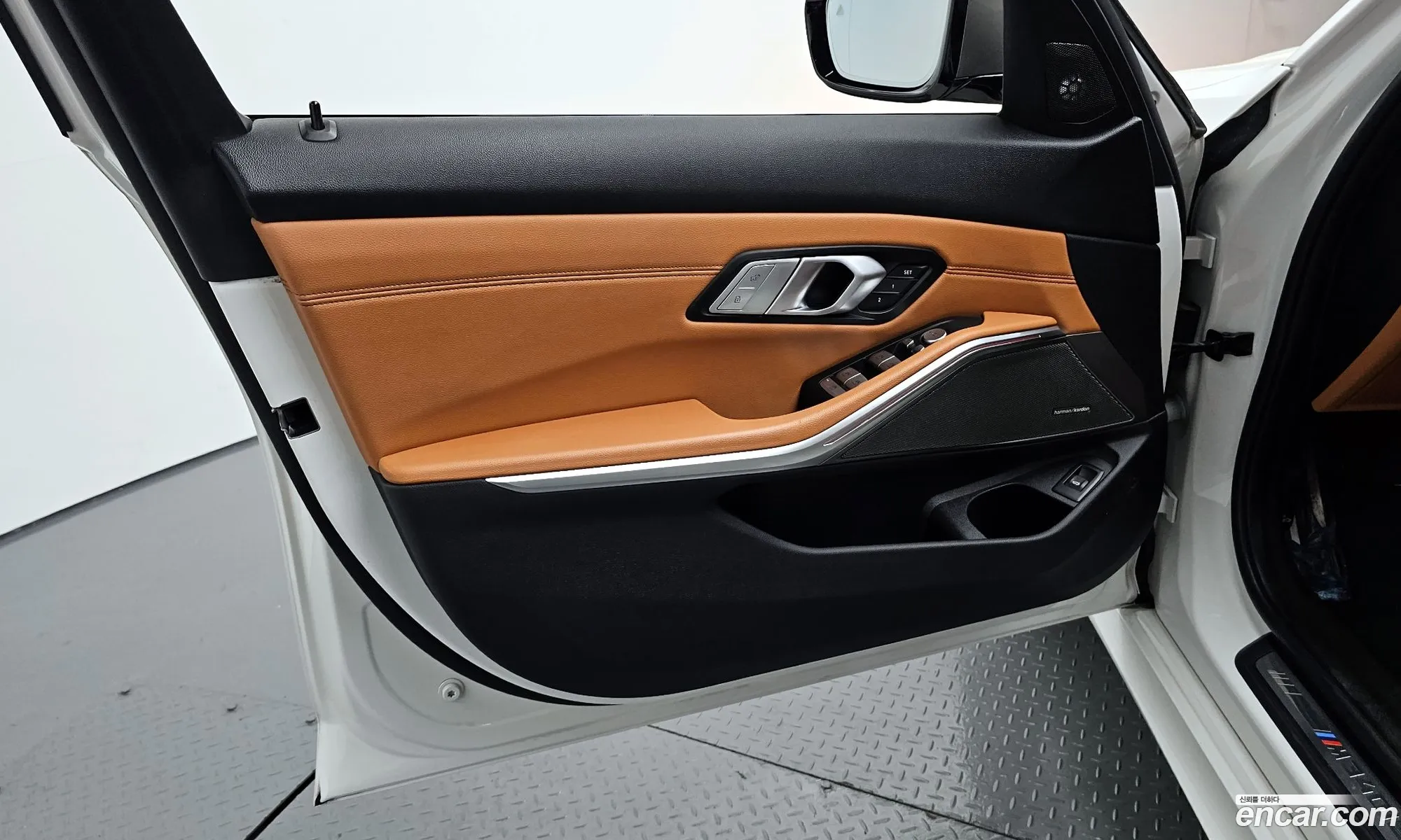 BMW 3 Series 2021 — 30