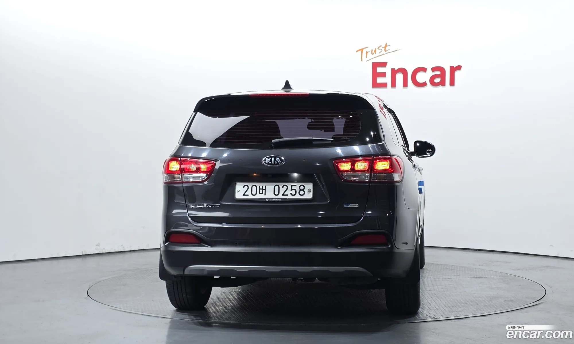 Kia Sorento 2016 — 23