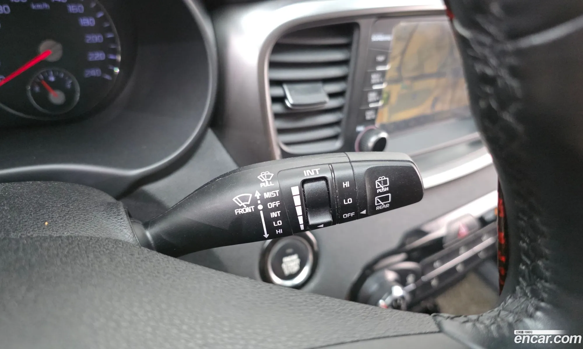 Kia Sorento 2016 — 18