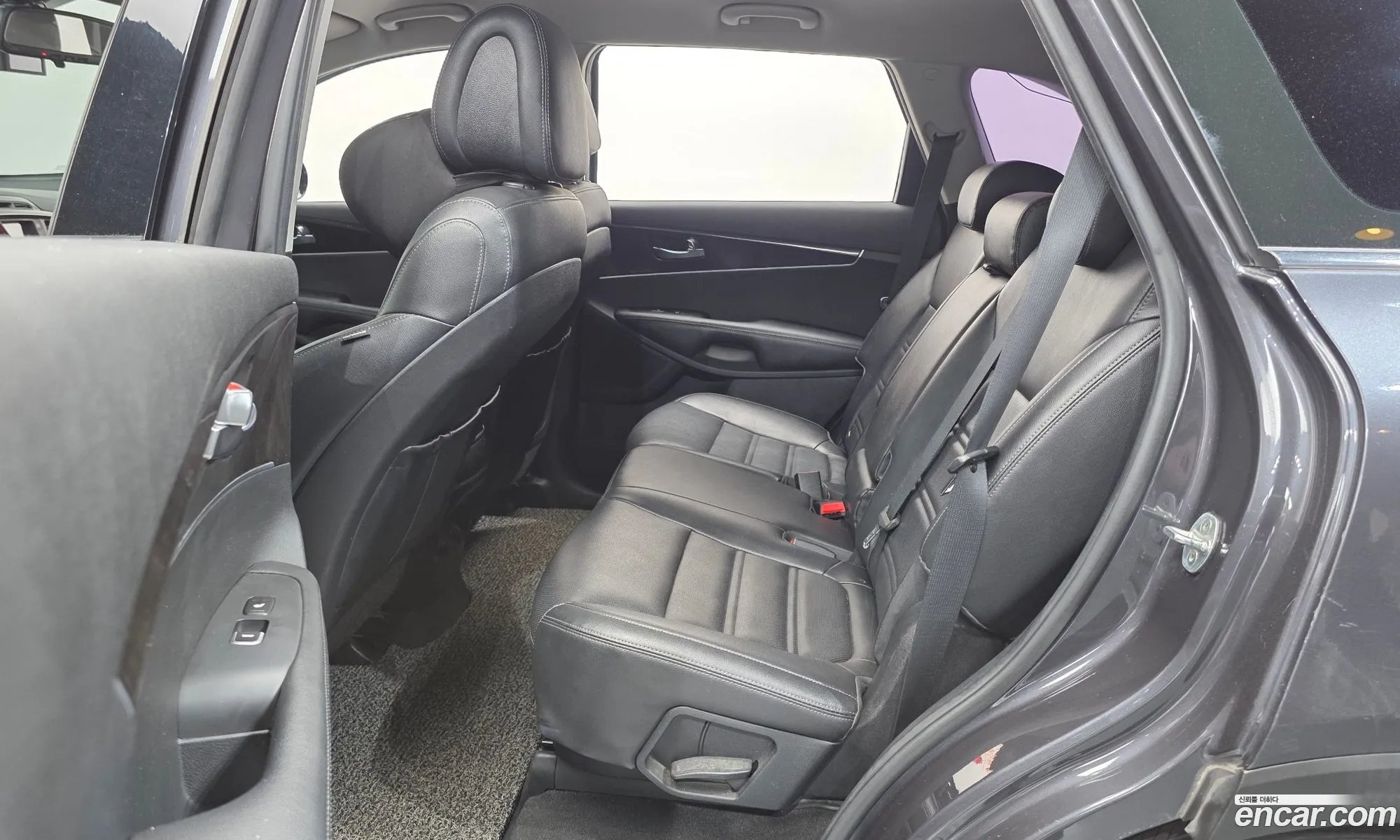 Kia Sorento 2016 — 28