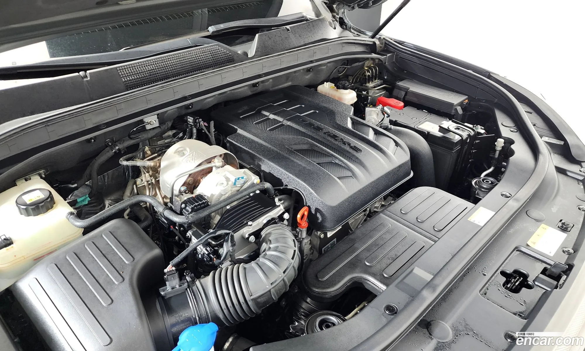 KG Mobility (SsangYong) Rexton Sports Khan 2022 — 11