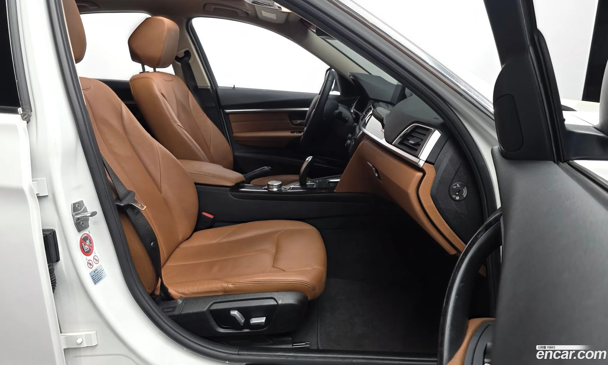 BMW 3 Series 2017 — 5