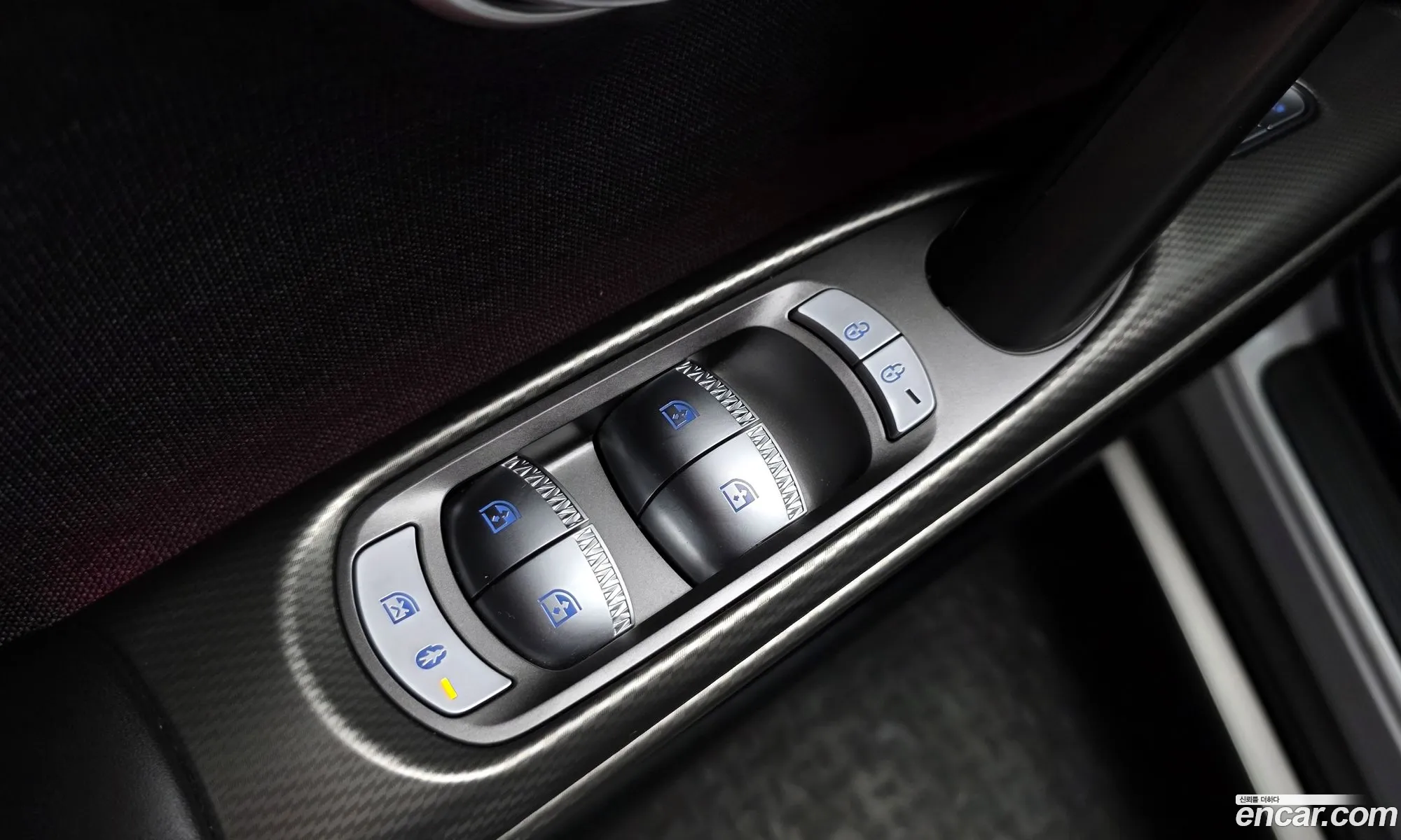 Genesis GV60 2022 — 14