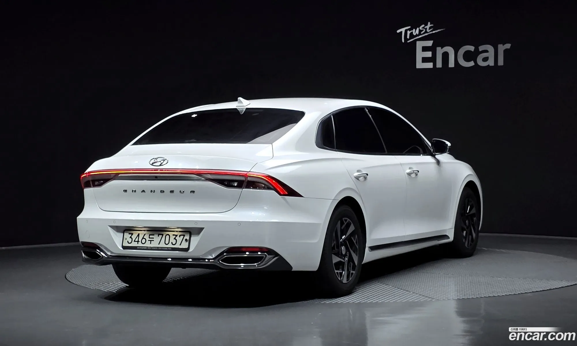 Hyundai Grandeur IG Hybrid 2020 — 14