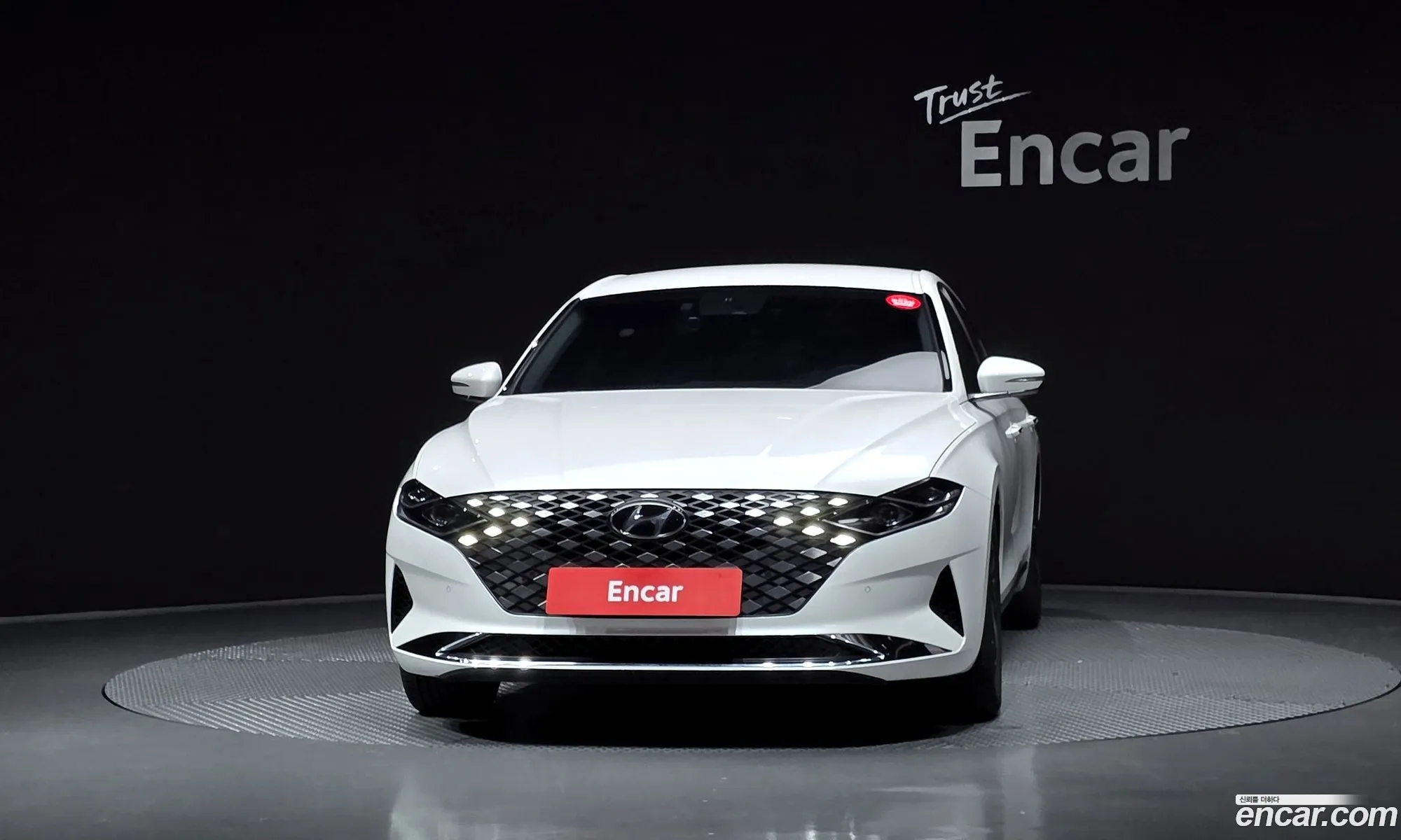 Hyundai Grandeur IG Hybrid 2020 — 20