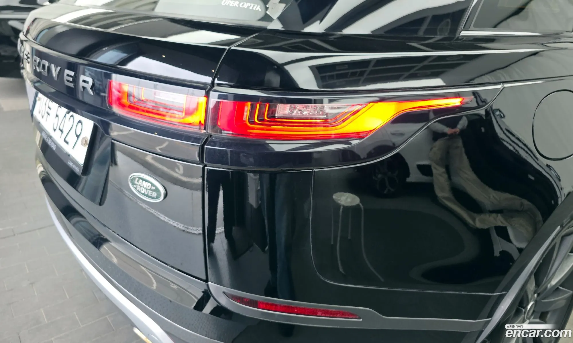 Land Rover Range Rover Velar 2018 — 16