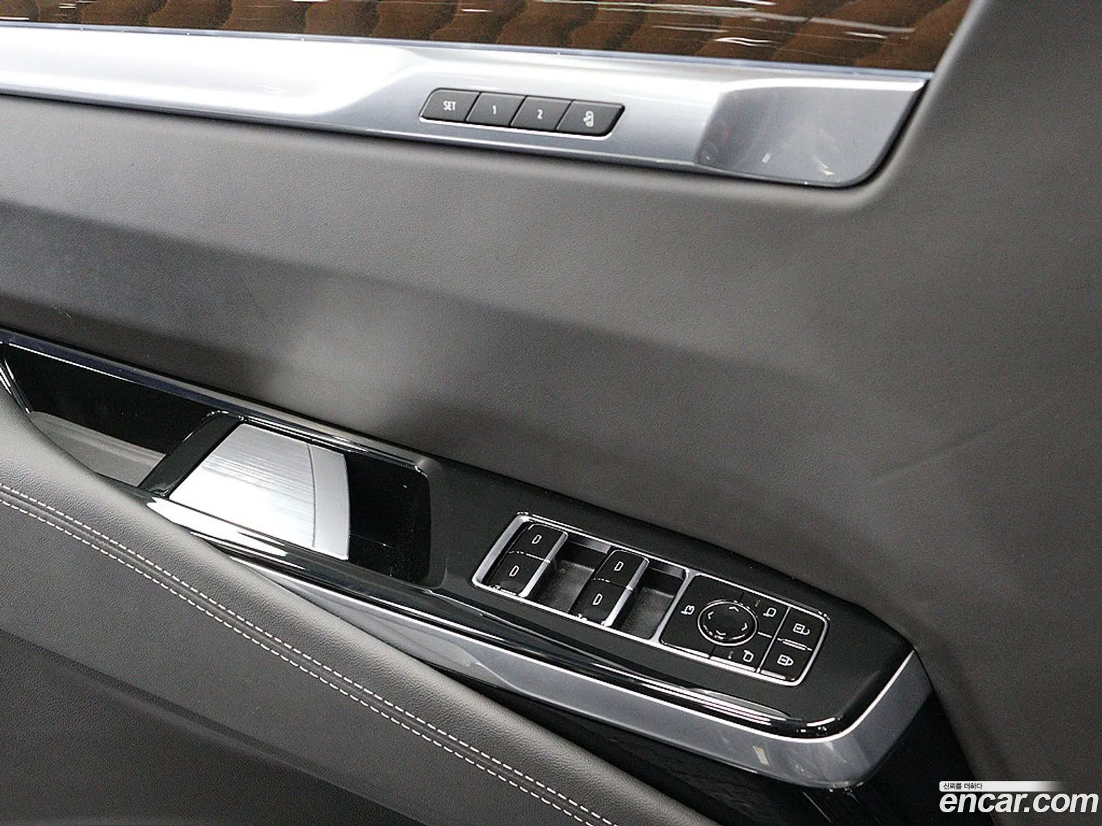 Cadillac Escalade 2025 — 14