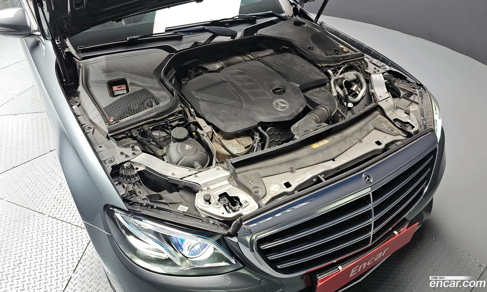 Mercedes-Benz E-Class W213 2017 WDDZF0FB2HA263309 — 3
