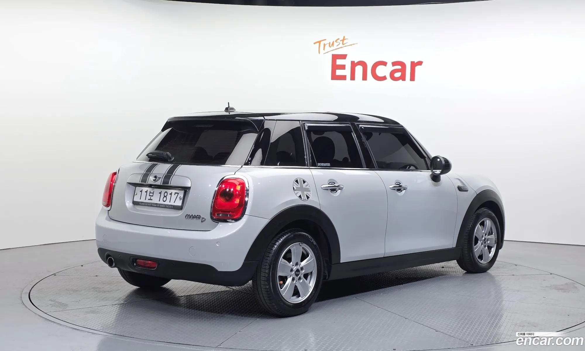 Mini Cooper D 2015 — 13