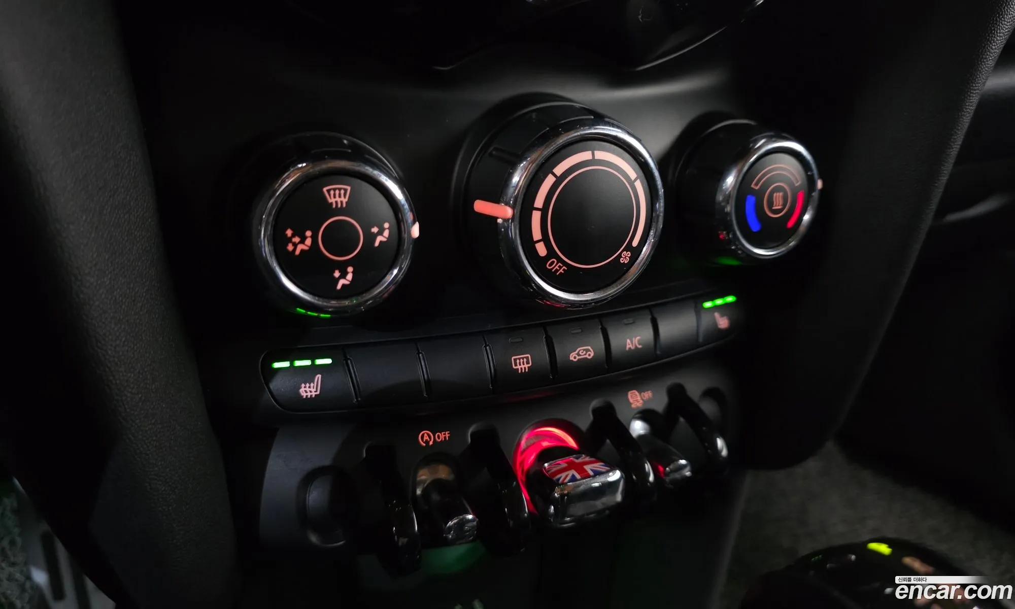 Mini Cooper D 2015 — 11