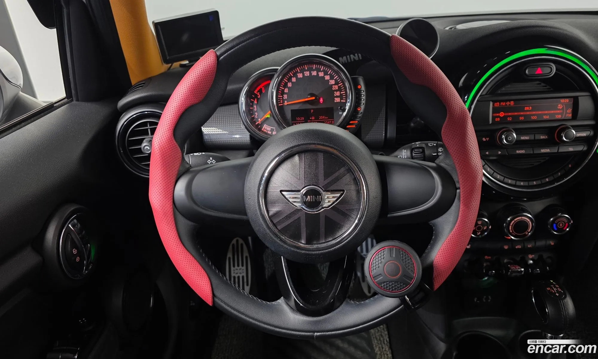 Mini Cooper D 2015 — 12