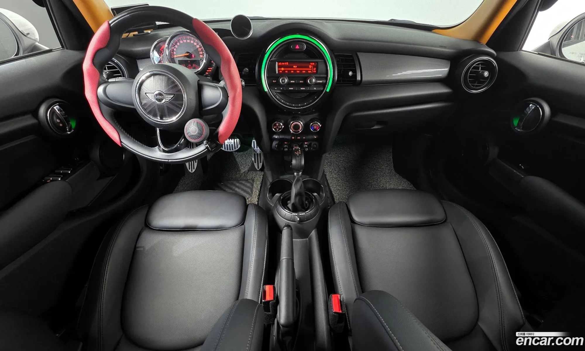 Mini Cooper D 2015 — 17