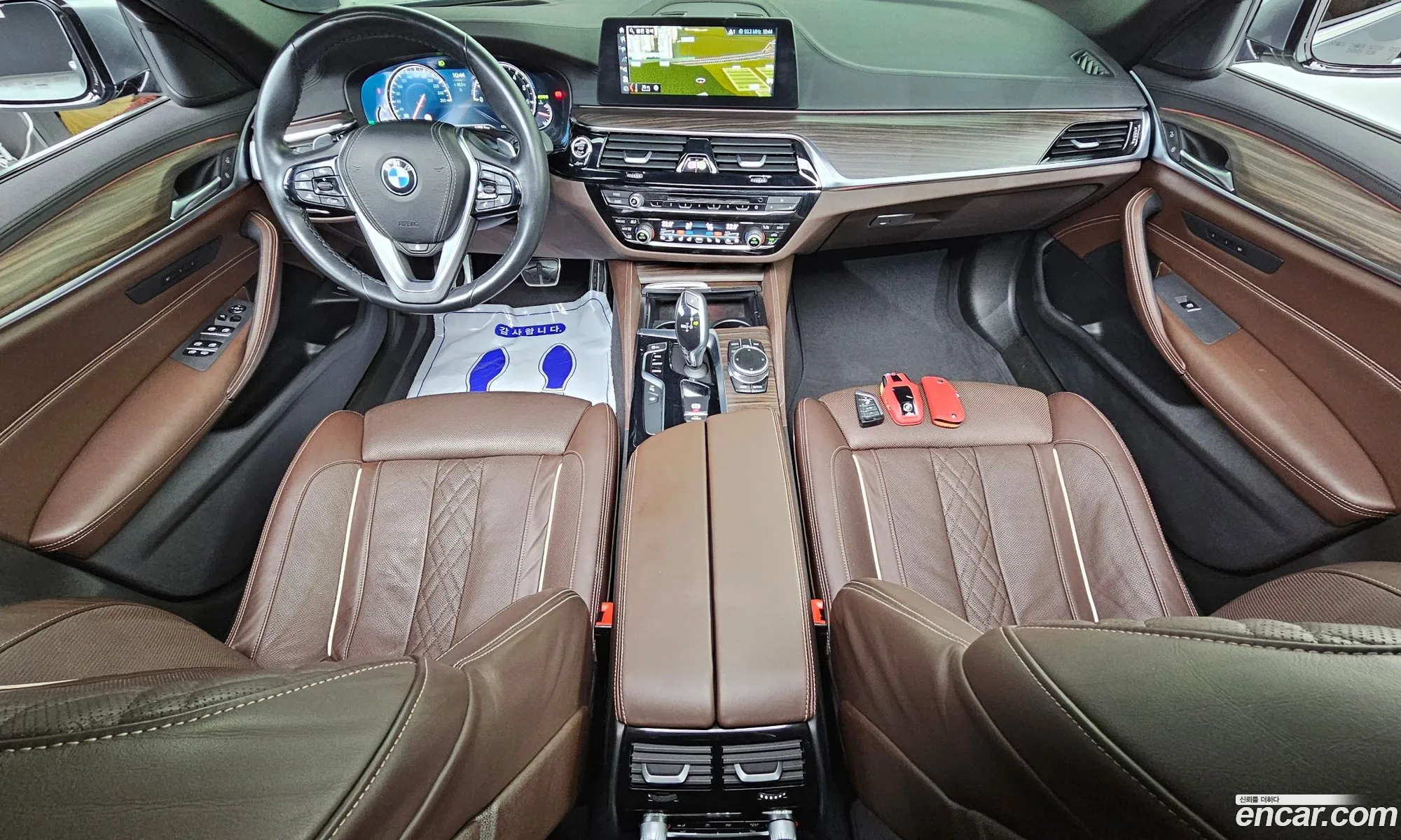 BMW 5 Series 2018 WBAJD910XJWC12270 — 7