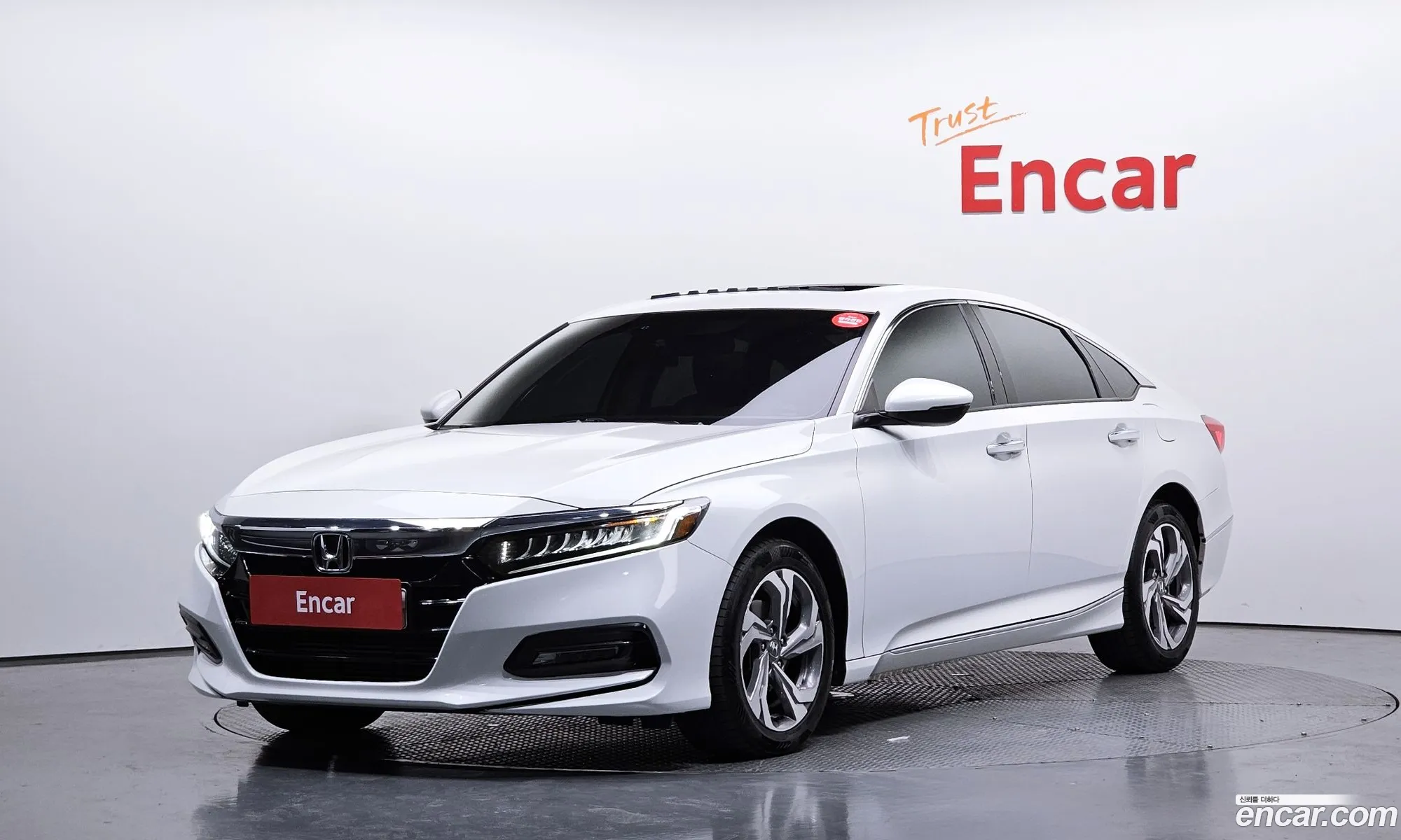 Honda Accord 10th Gen 2018 — 2