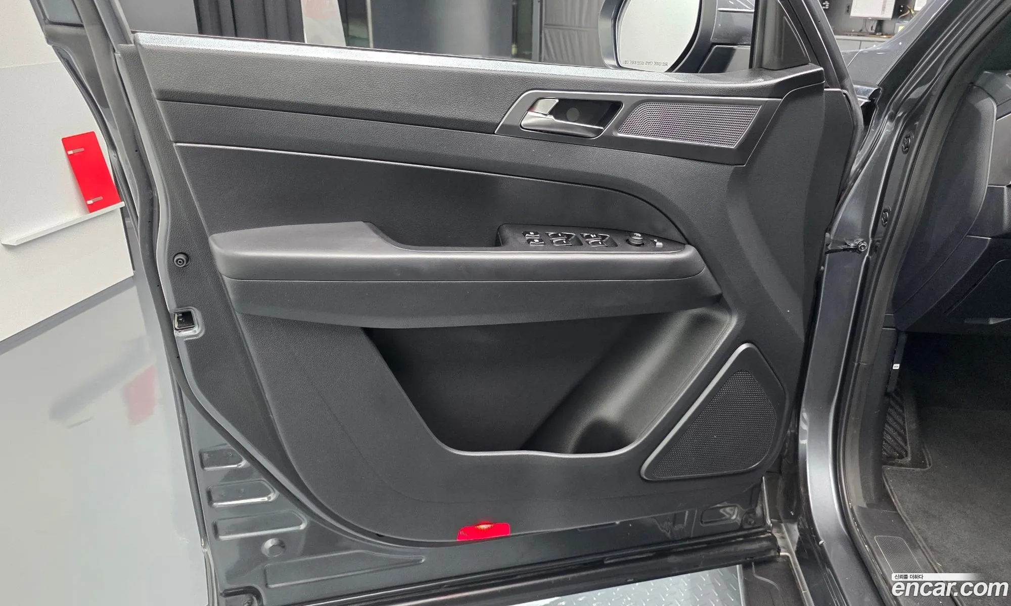 KG Mobility (SsangYong) Rexton Sports 2024 — 18