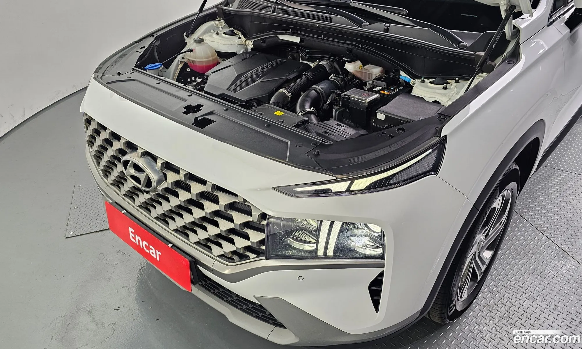 Hyundai Santa Fe 2023 — 16