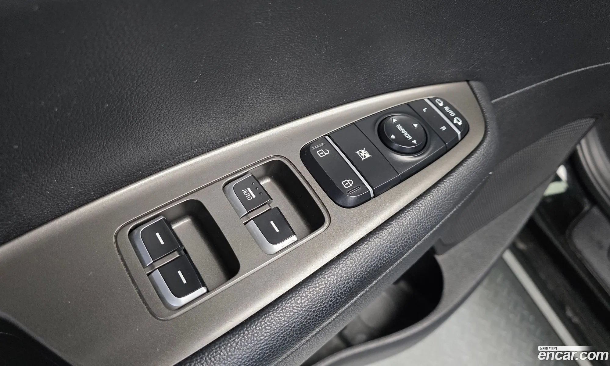 Kia K5 2019 — 24