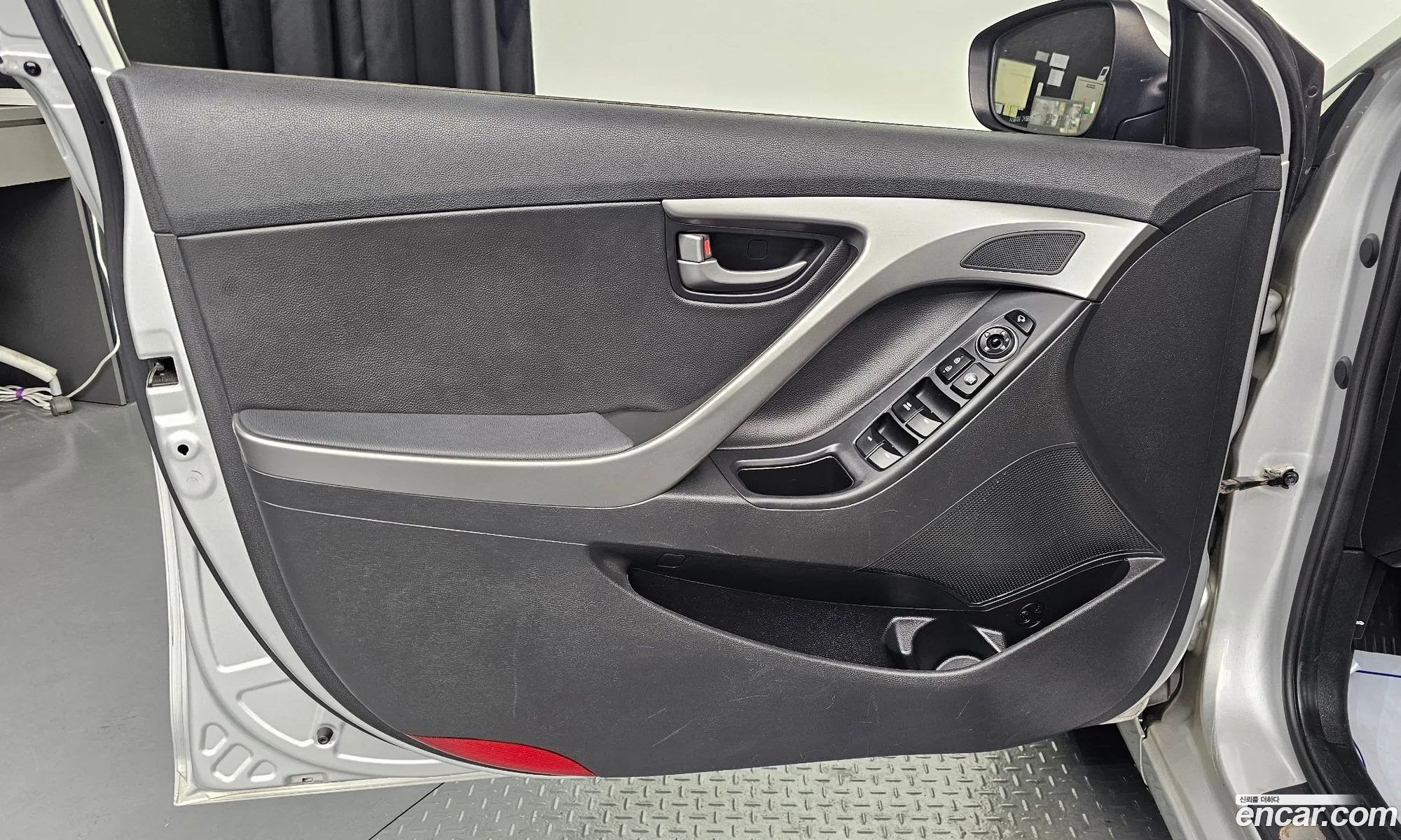 Hyundai Elantra 2014 — 30
