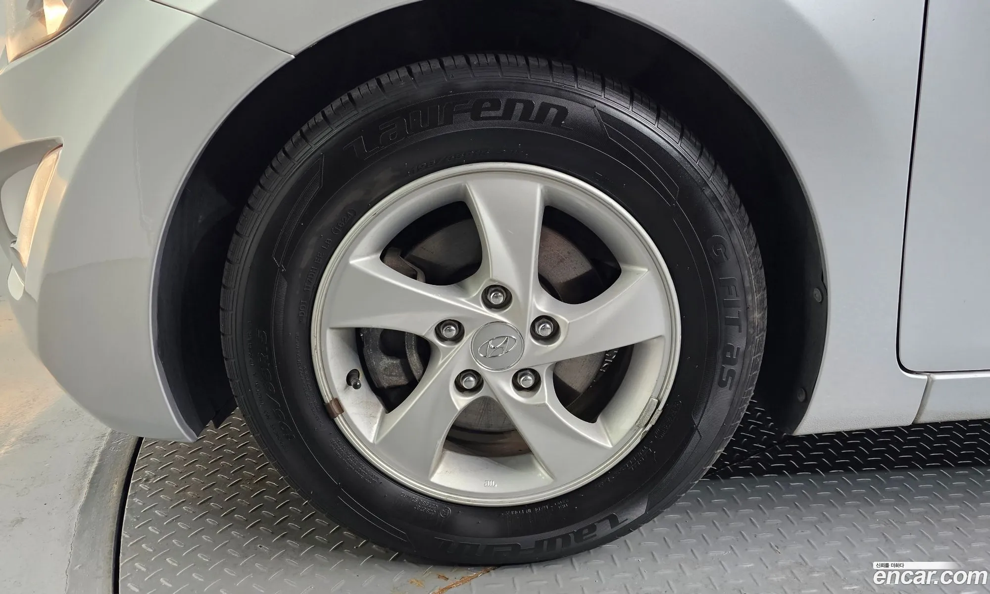 Hyundai Elantra 2014 — 25