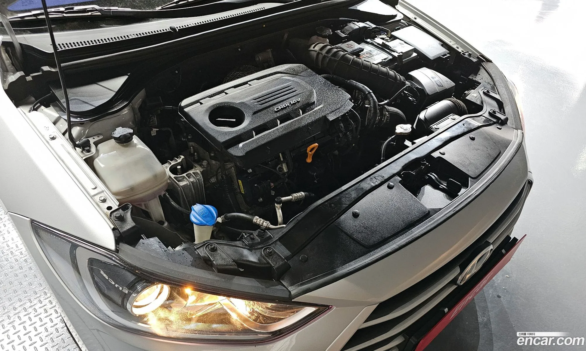 Hyundai Elantra AD 2016 — 6