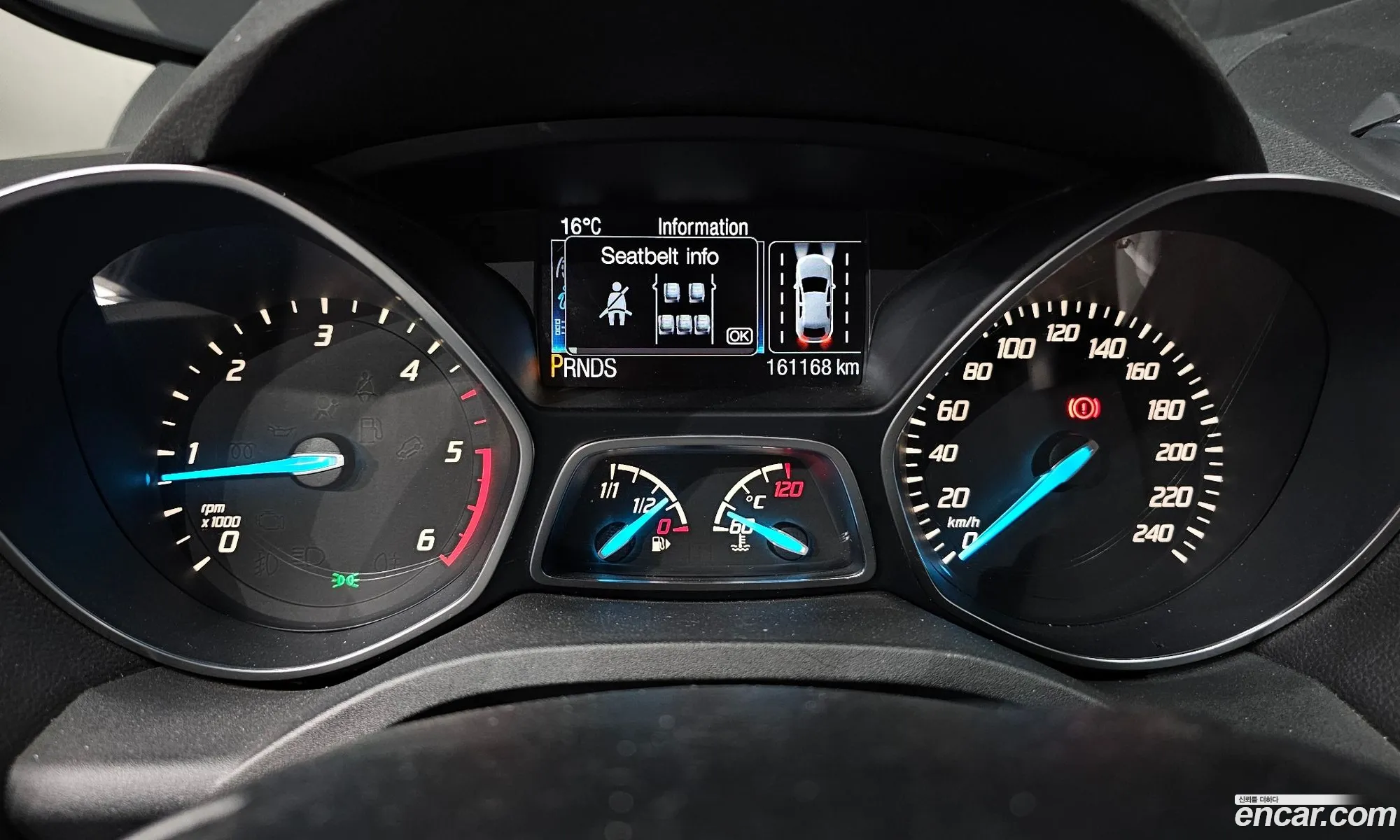 Ford Kuga 2015 WF0AXXWPMGFJ67448 — 3