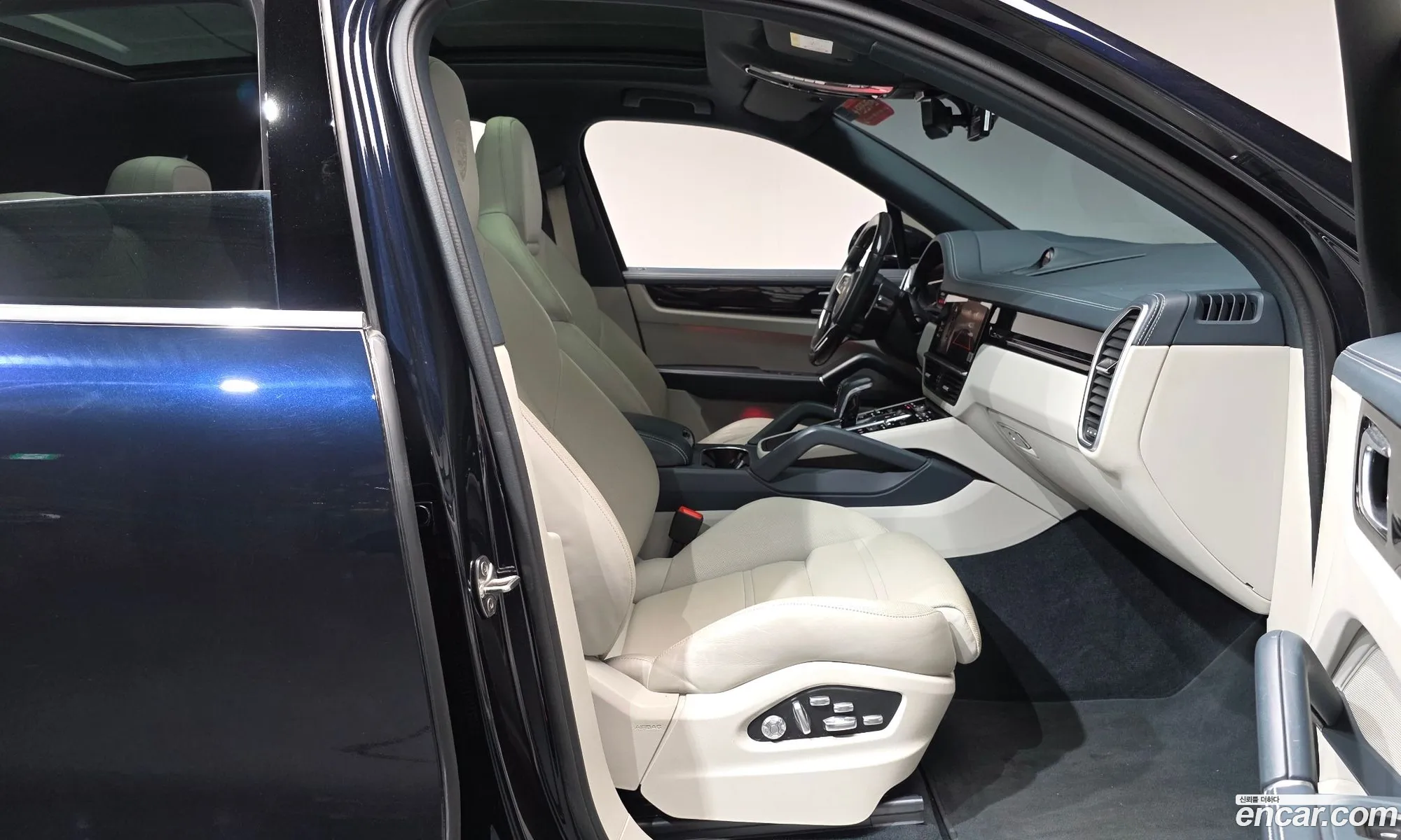 Porsche Cayenne 2021 — 10