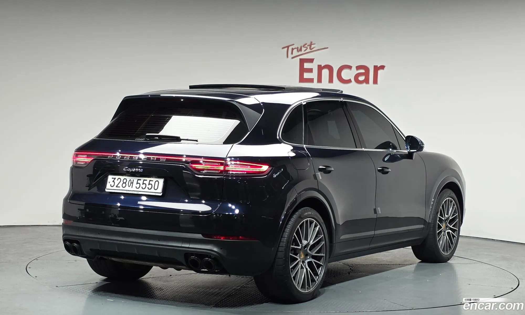 Porsche Cayenne 2021 — 27