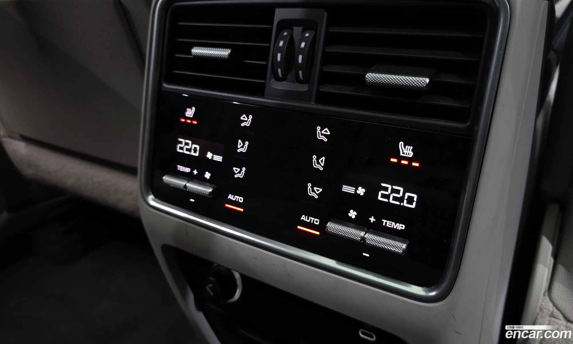 Porsche Cayenne 2021 — 18