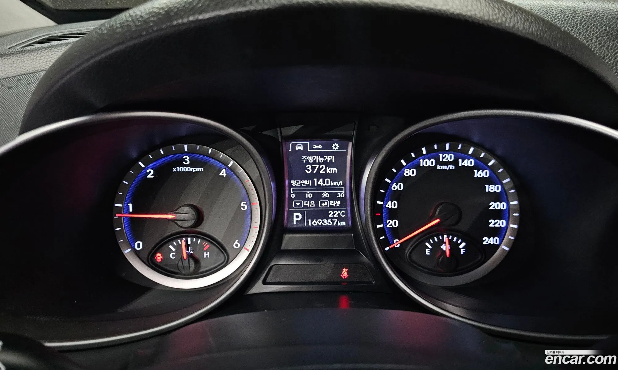 Hyundai Santa Fe DM 2014 — 19