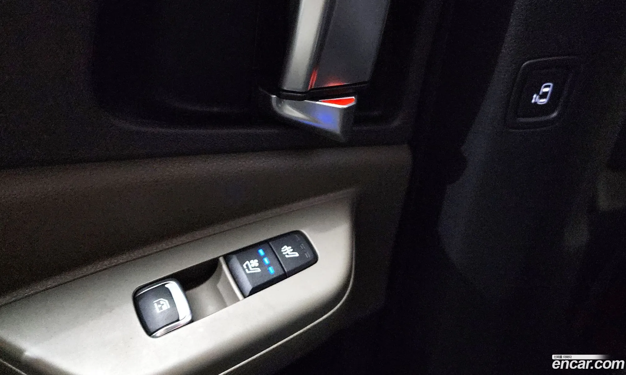 Kia Carnival 2024 — 16