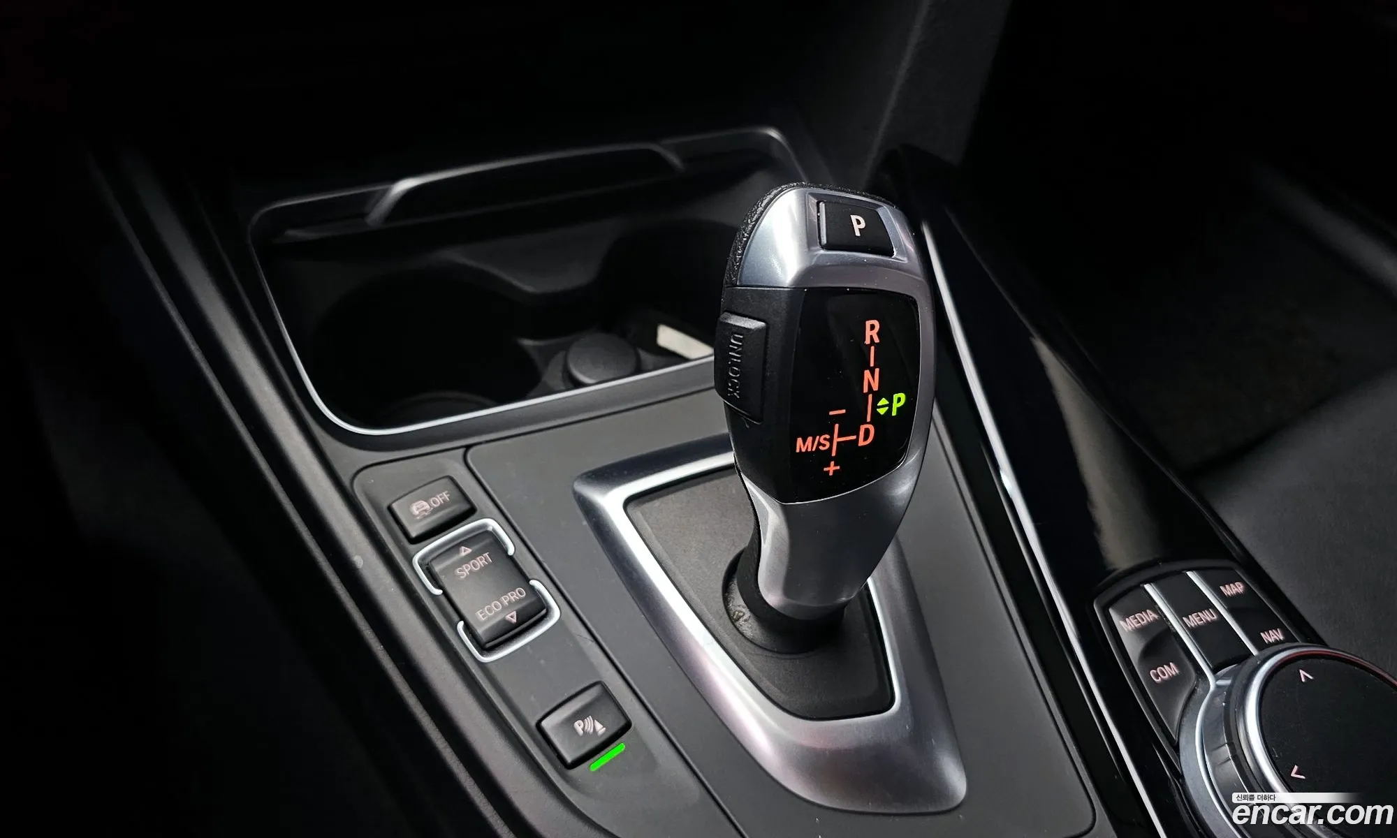 BMW 3 Series 2018 WBA8C510XJP843392 — 23
