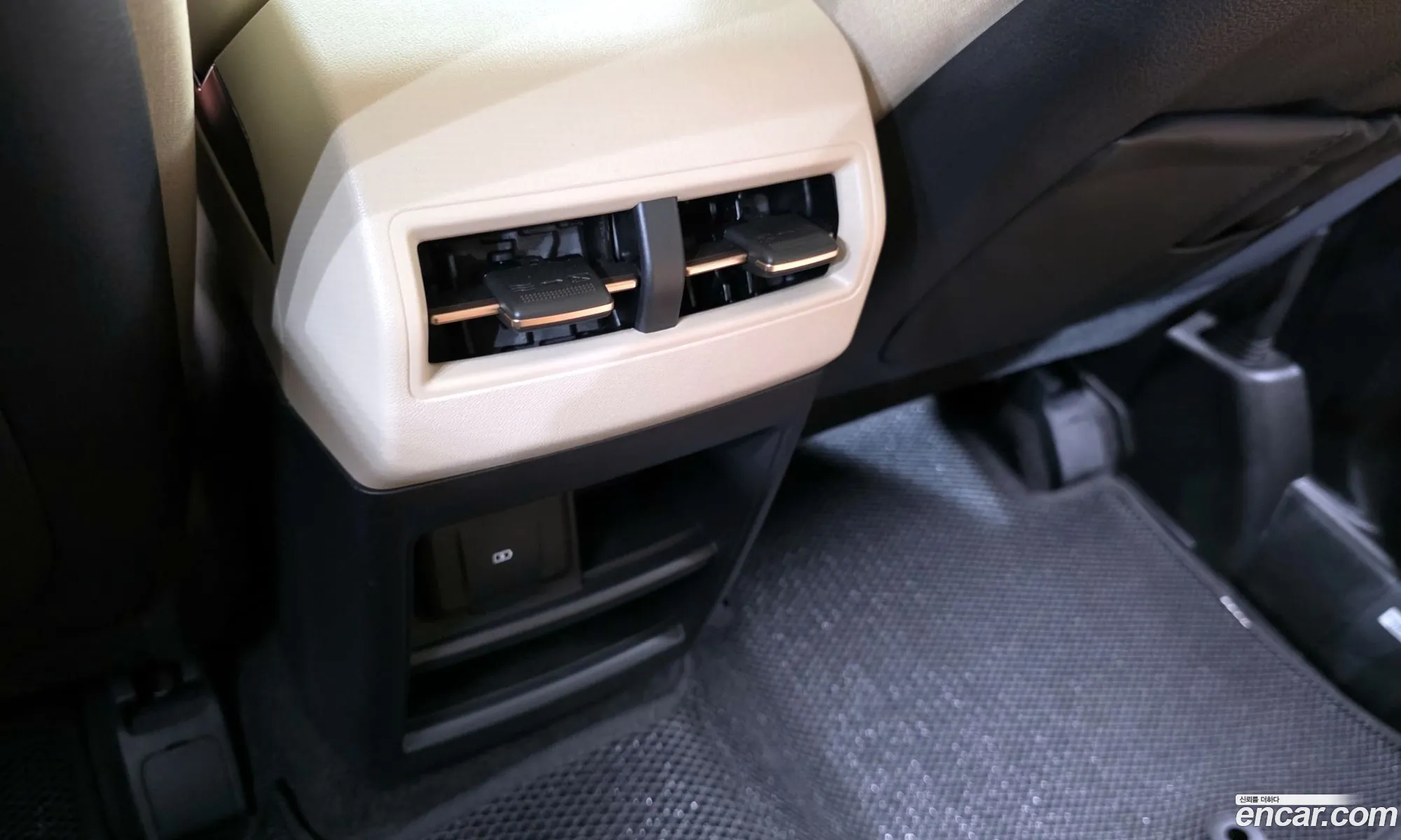 KG Mobility (SsangYong) Actyon 2024 — 24
