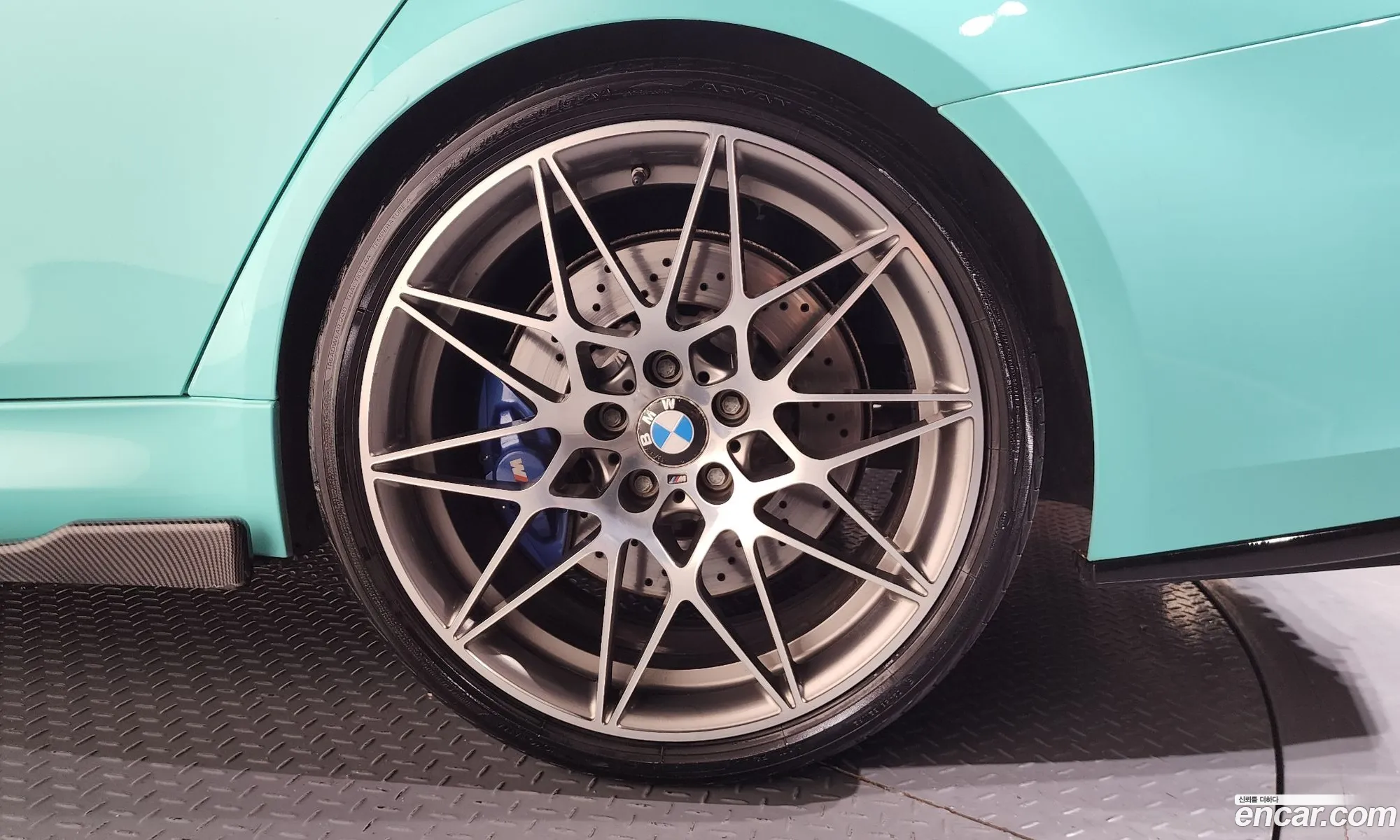 BMW M3 2017 WBS8M9109J5J77072 — 18