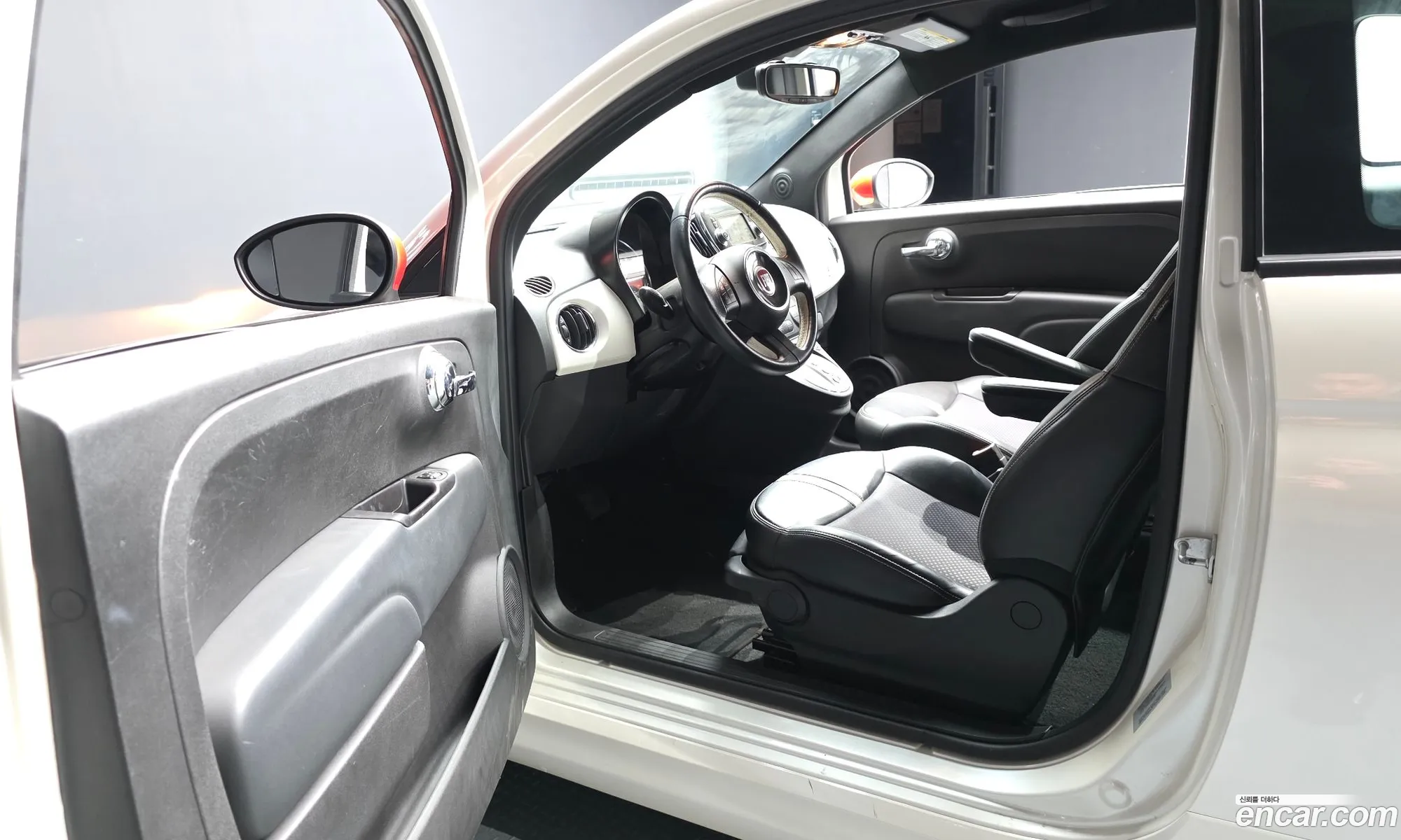 Fiat 500e 2017 3C3CFFGE9HT604178 — 3