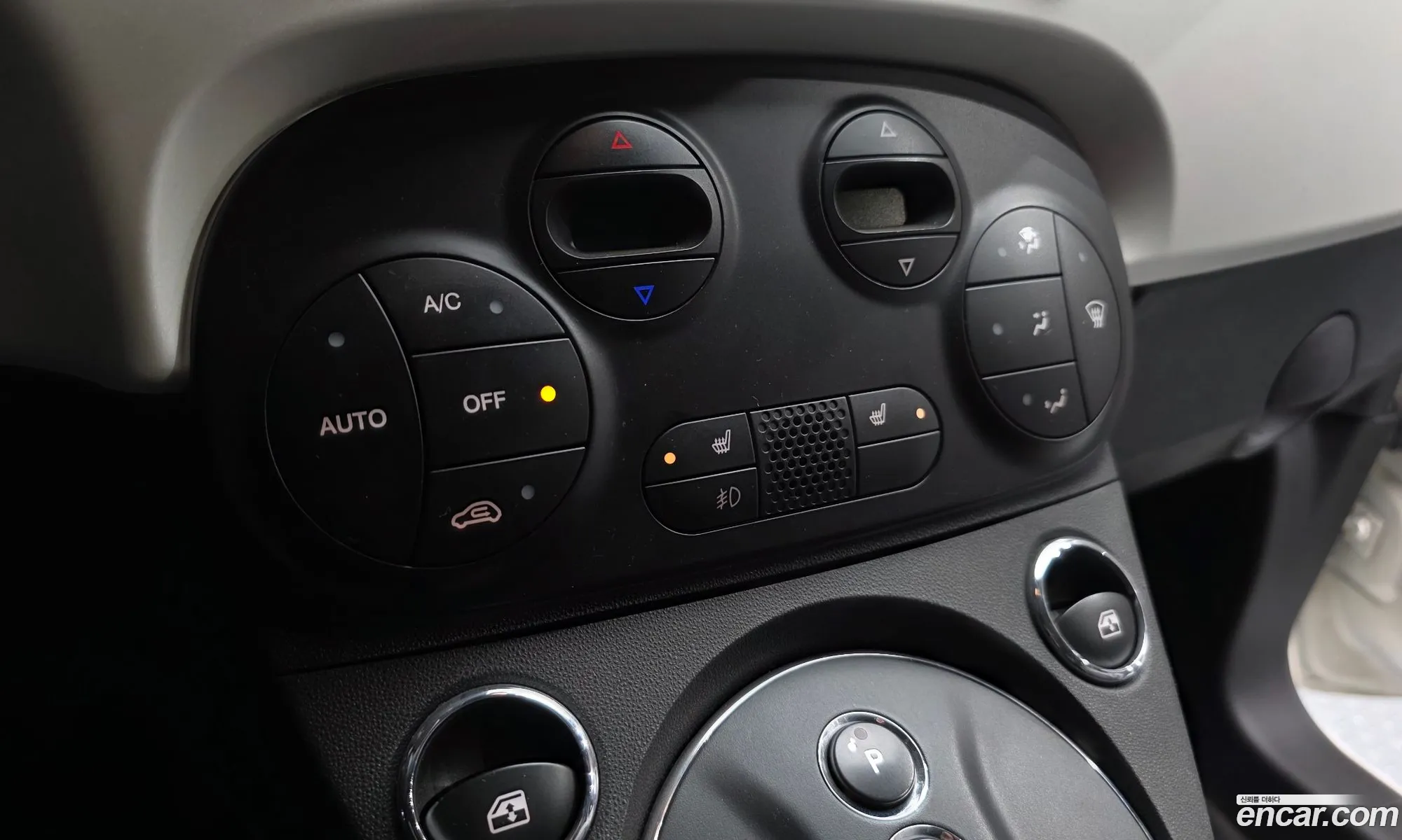Fiat 500e 2017 3C3CFFGE9HT604178 — 11