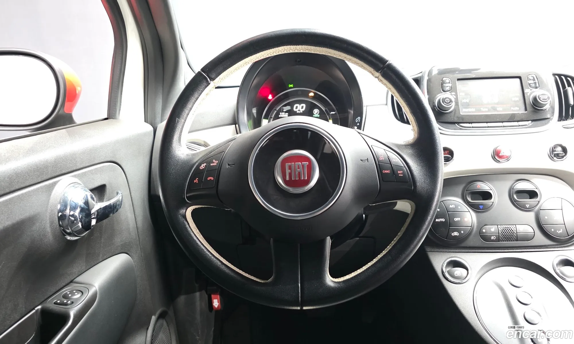 Fiat 500e 2017 3C3CFFGE9HT604178 — 17