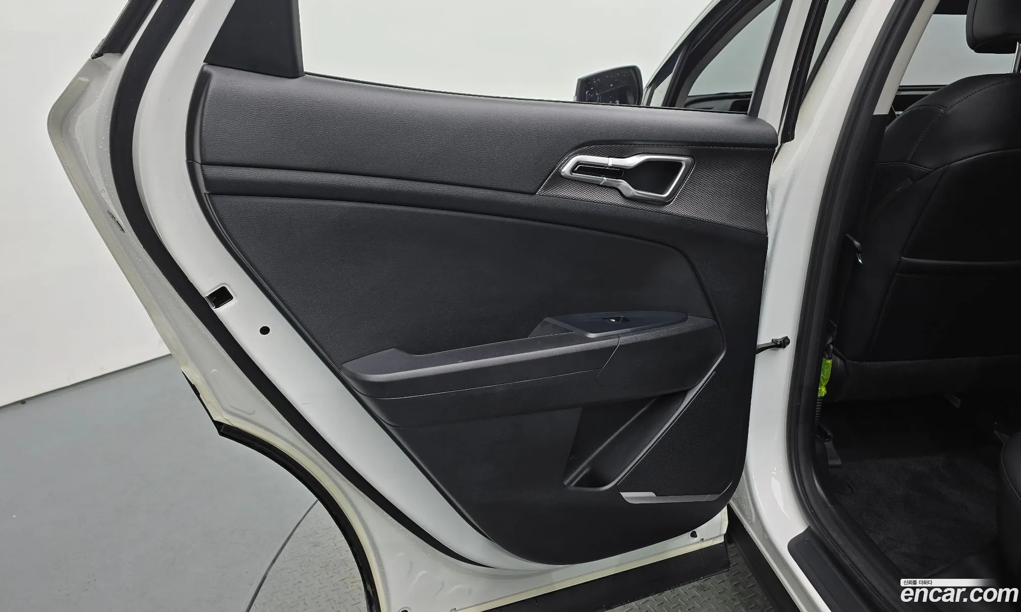 Kia Sportage 2022 — 23