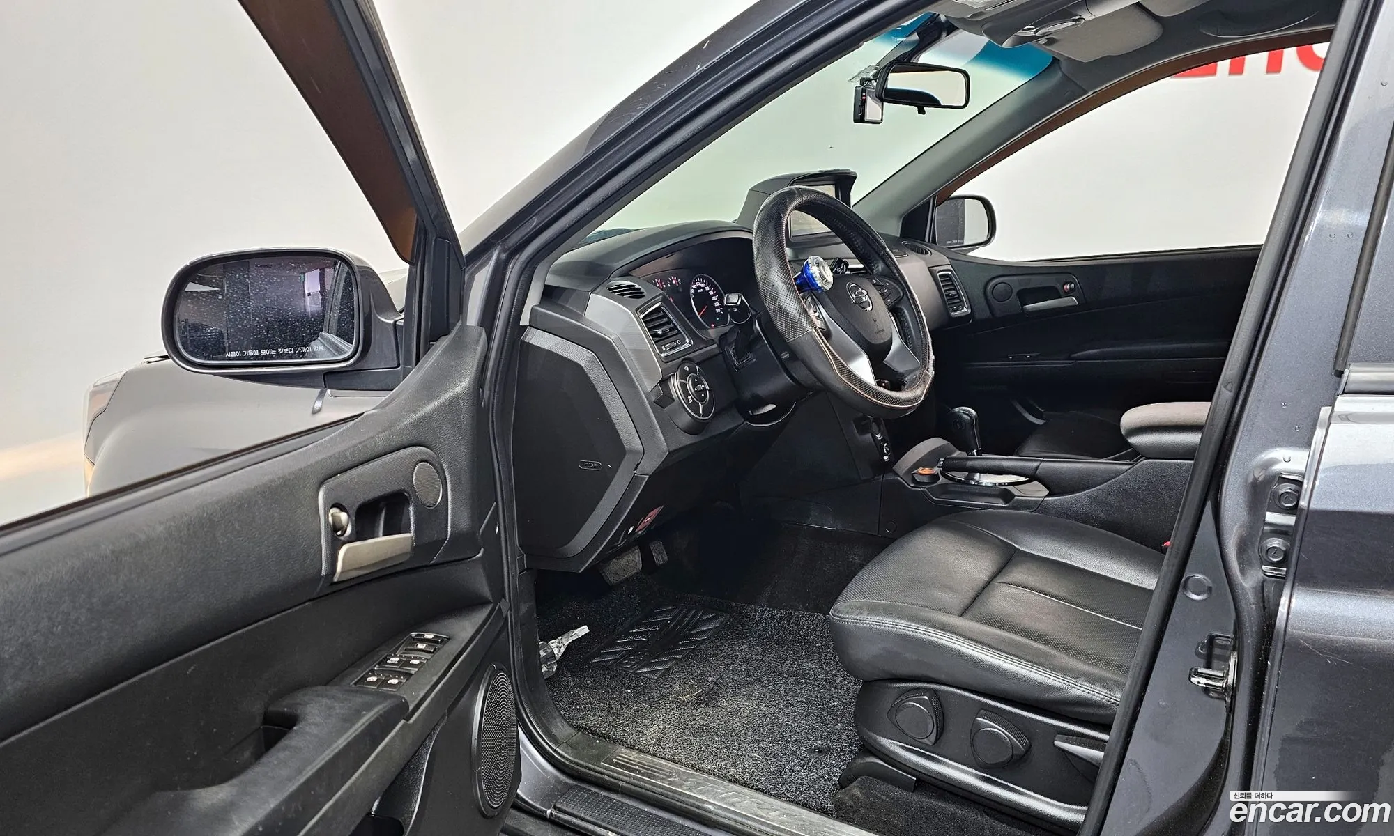 KG Mobility (SsangYong) Korando Sports 2016 — 14