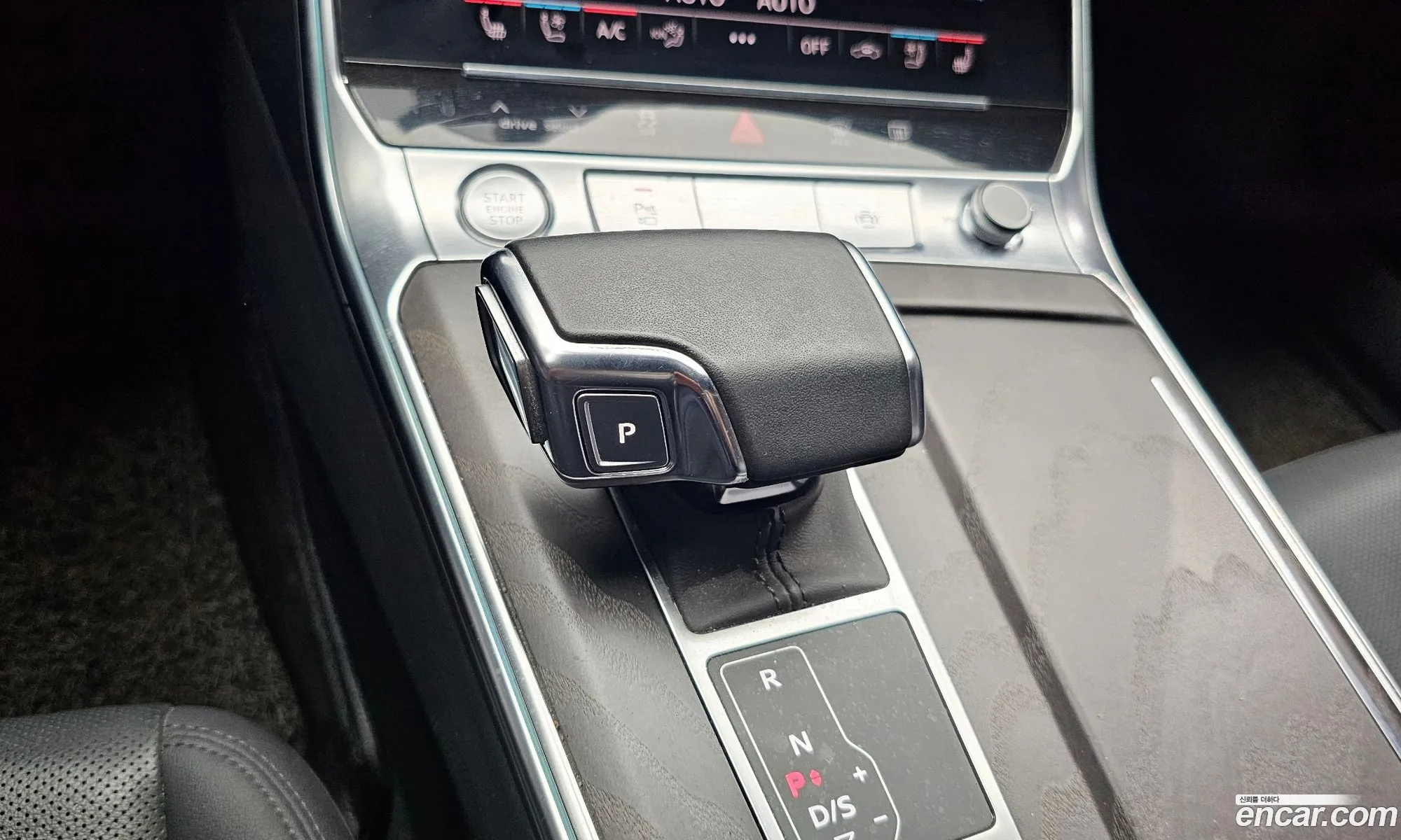 Audi A6 2020 WAUZZZF29LN078081 — 24