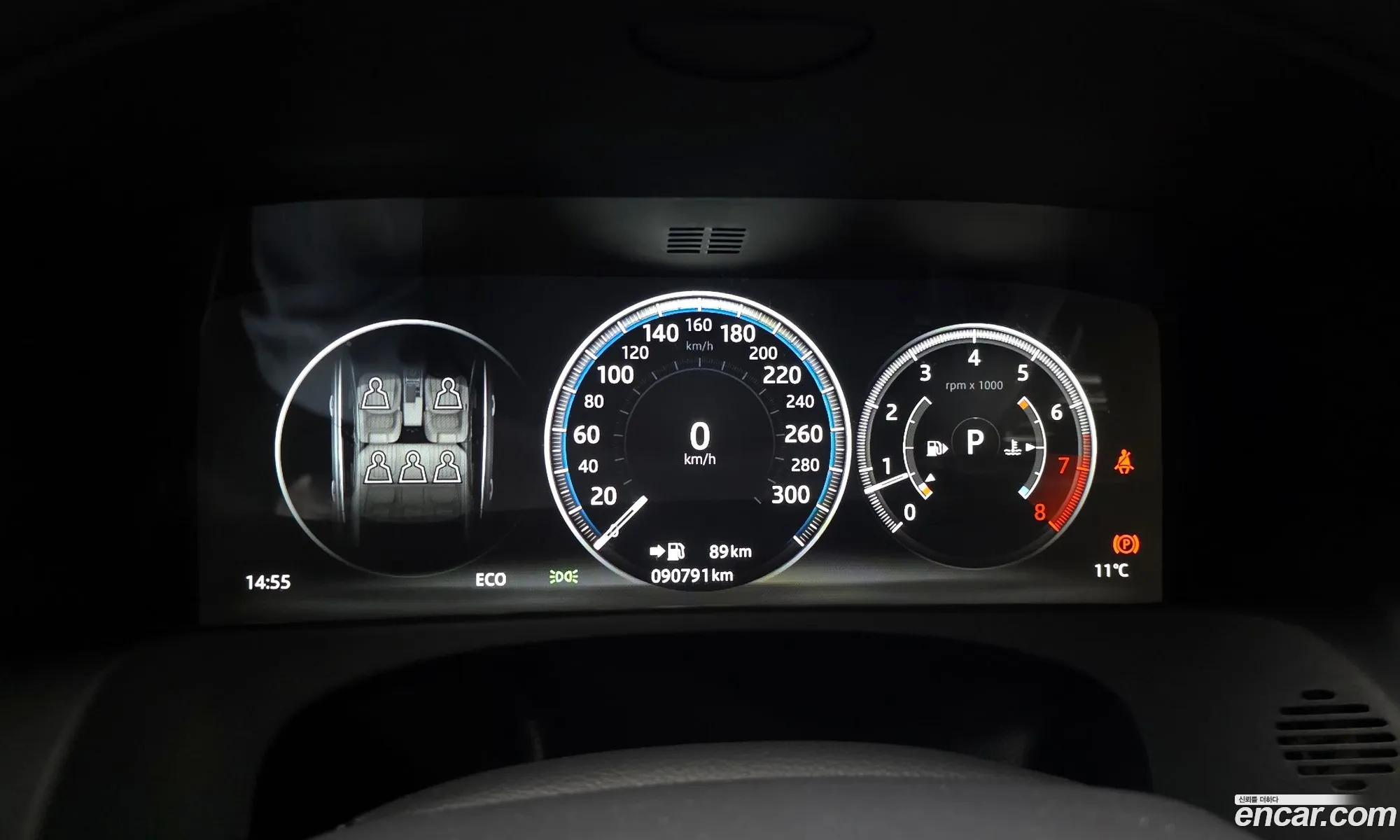 Jaguar XF 2018 — 10