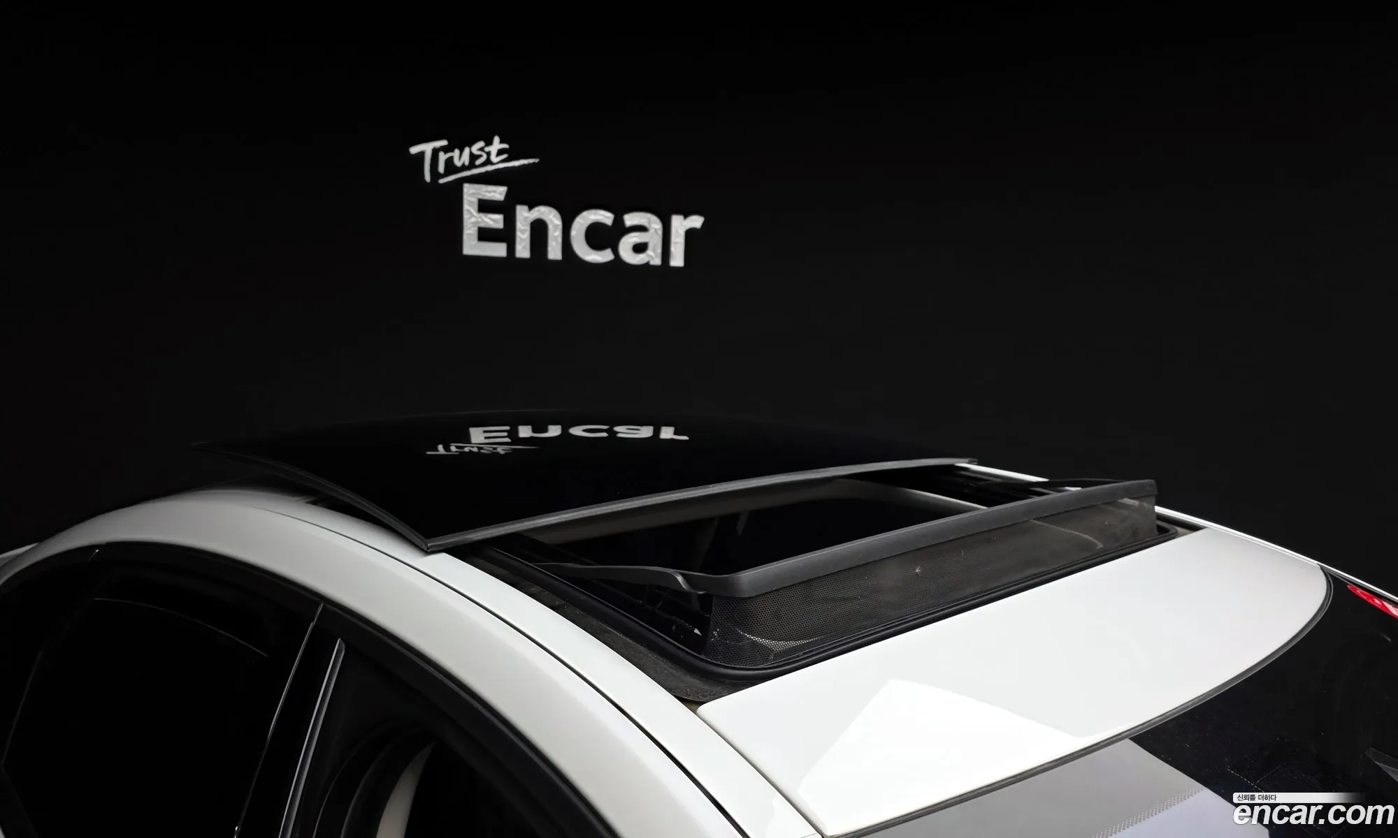 Jaguar XF 2018 — 18