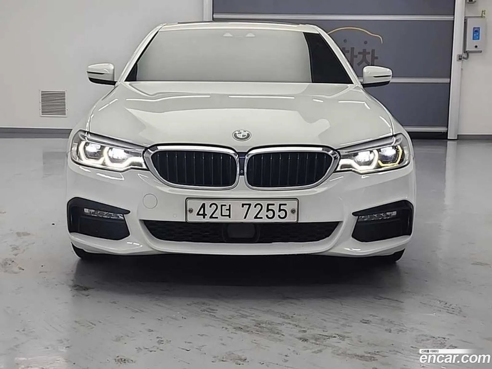 BMW 5 Series 2017 — 12