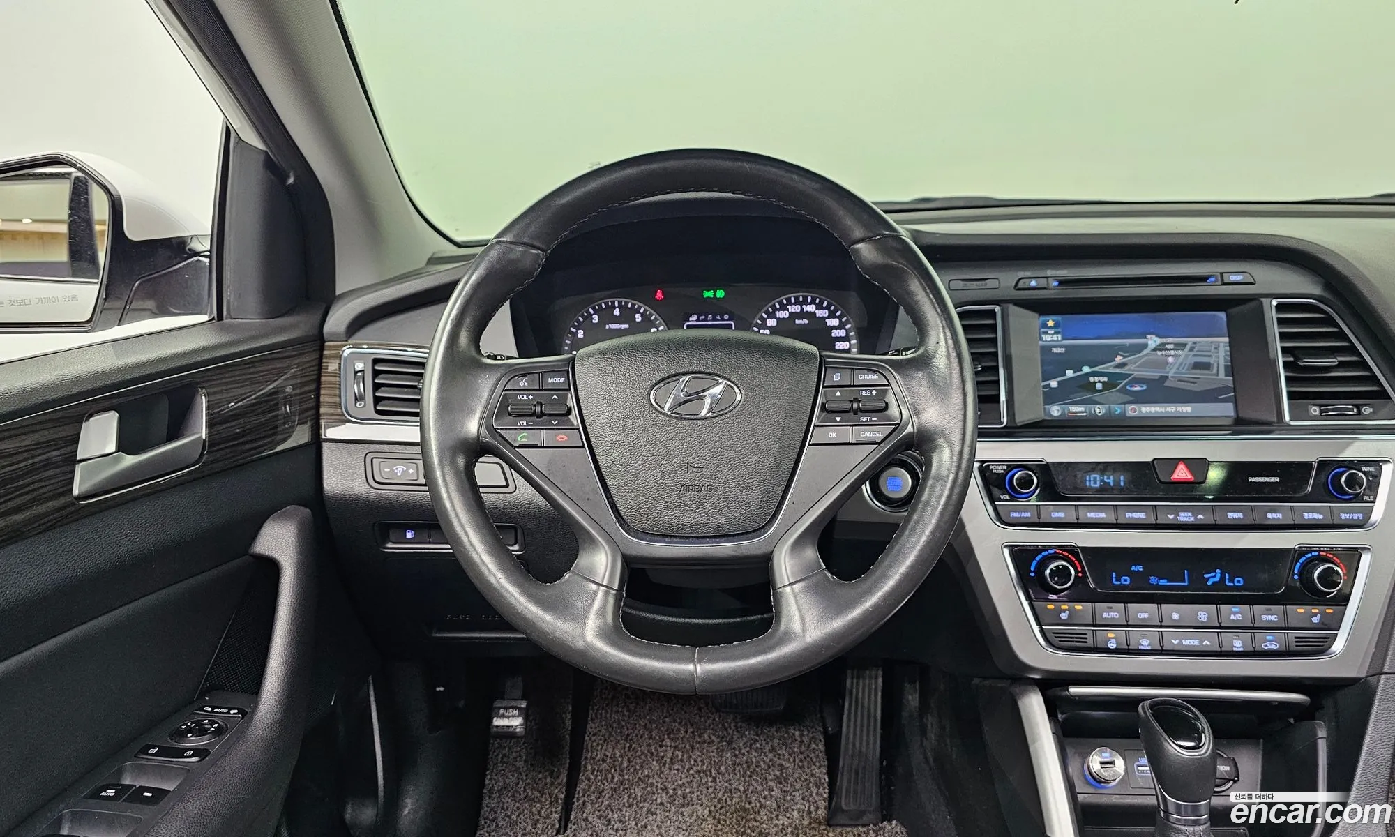 Hyundai LF Sonata 2014 — 5