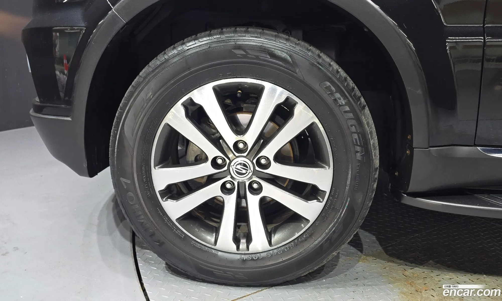 KG Mobility (SsangYong) Rexton W 2014 — 10